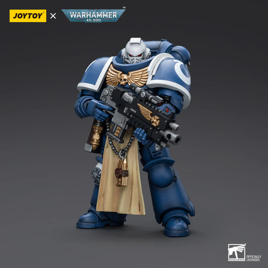 JoyToy Warhammer 40K Ultramarines Sternguard Veteran Bolt Rifle 1/18 (UK)