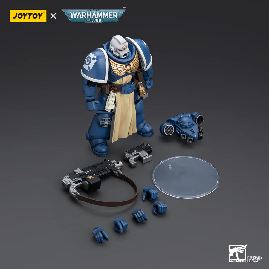 JoyToy Warhammer 40K Ultramarines Sternguard Veteran Auto Bolt Rifle 1/18 (UK)